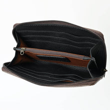 Load image into Gallery viewer, "Daisy Duke" Leather Wallet