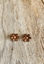 Load image into Gallery viewer, Wild Flower Genuine Leather Post Earrings