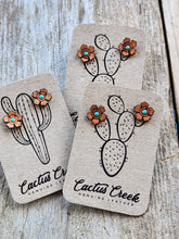 Load image into Gallery viewer, Western Rose Genuine Leather Earrings