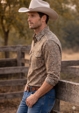 Load image into Gallery viewer, Men's Paisley Western Shirt - Heritage
