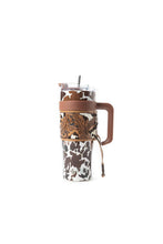 Load image into Gallery viewer, Wide Wyoming Tumbler In Brown and White
