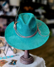 Load image into Gallery viewer, Green Boho Western Hat w Feather Hat Band, White Turquoise Stone &amp; Leather Band
